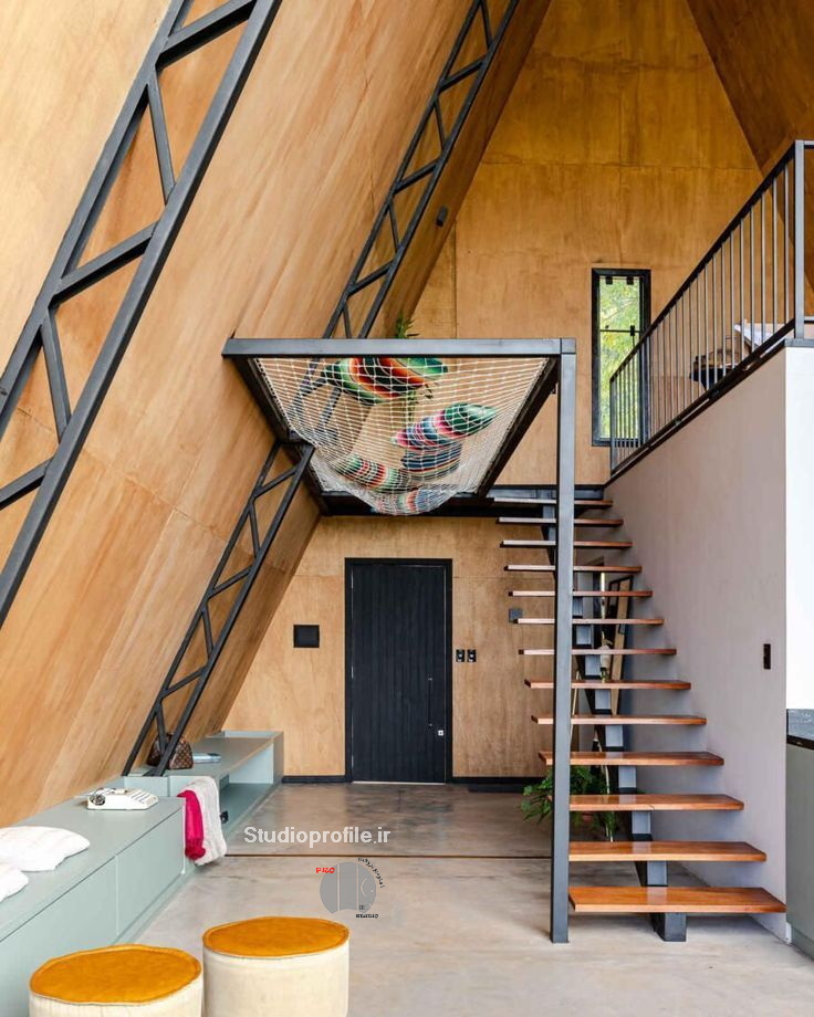 شله چوبی با فریم فلزی